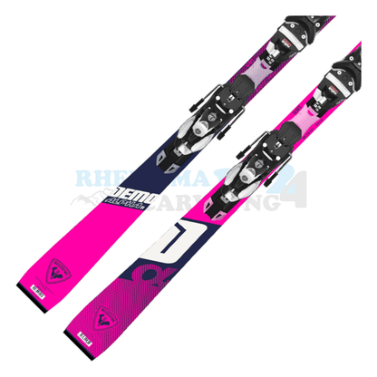 Rossignol Alpha Demo mit Platte sowie Bindung, der Ski ist in der Farbe pink-blau-weiß, die Ansicht des unteren Teils des Skis